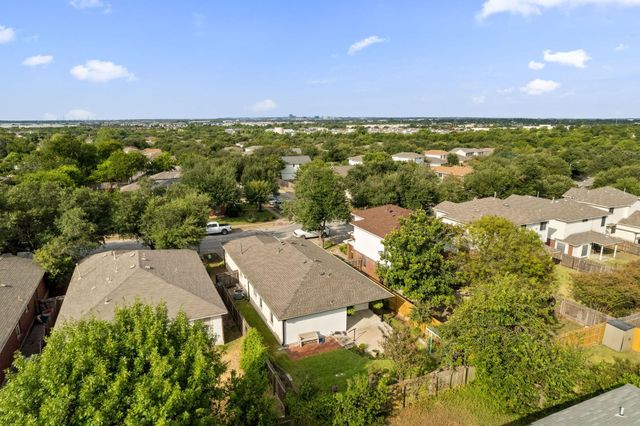 15119 Sarahs Creek DR, Pflugerville, TX 78660