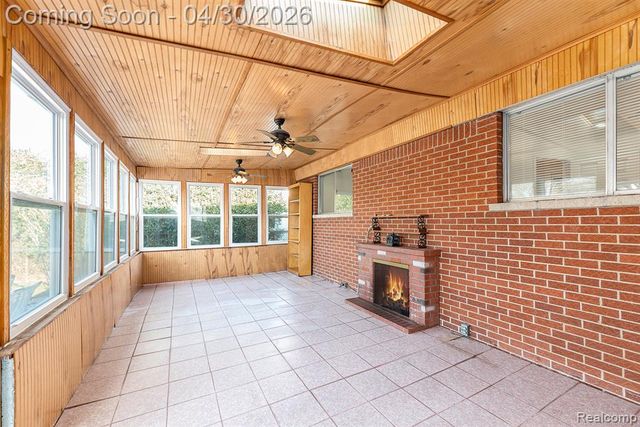 33807 Swan Drive, Sterling Heights, MI 48312