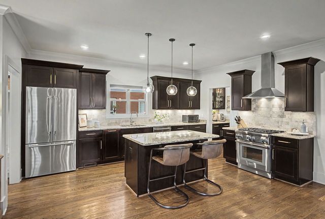 1012 Acklen Ave, Nashville, TN 37203