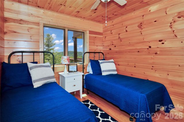 6365 Julius Drive, Newland, NC 28657