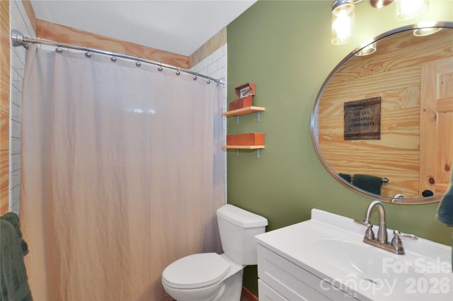 6365 Julius Drive, Newland, NC 28657