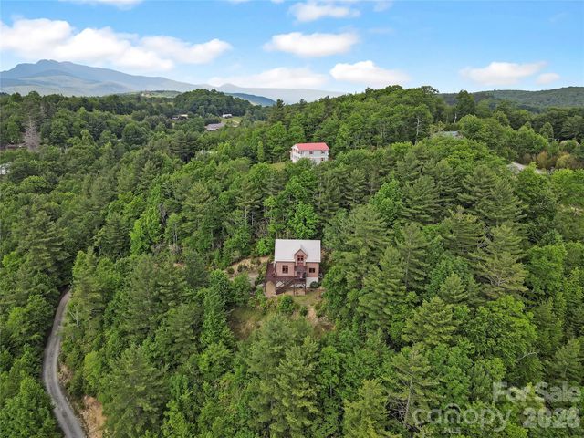 6365 Julius Drive, Newland, NC 28657