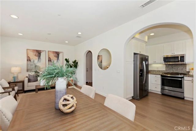 940 Heritage Court, Claremont, CA 91711