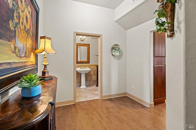 800-850 Boonville Rd, Ukiah, CA 95482