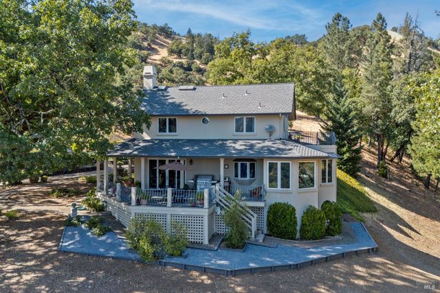 800-850 Boonville Rd, Ukiah, CA 95482