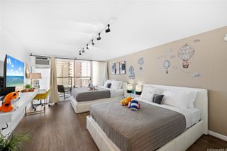 445 Seaside Avenue 1109, Honolulu, HI 96815