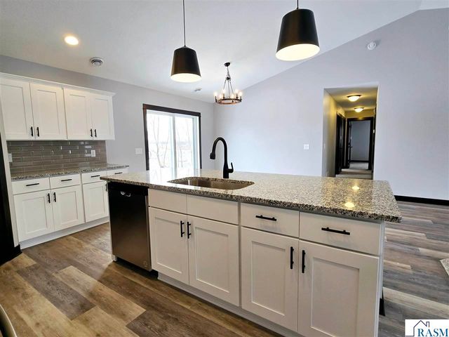 1132 Cullen Street, St. Peter, MN 56082