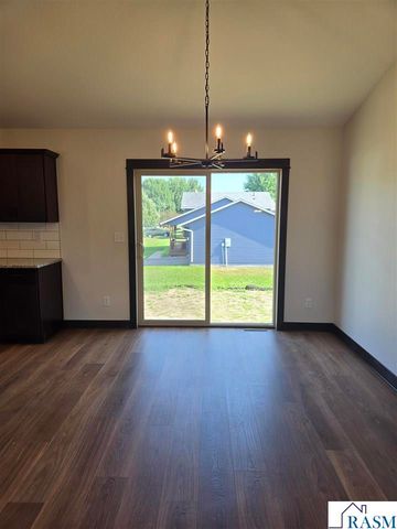 1132 Cullen Street, St. Peter, MN 56082