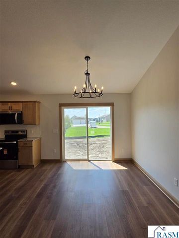 1132 Cullen Street, St. Peter, MN 56082