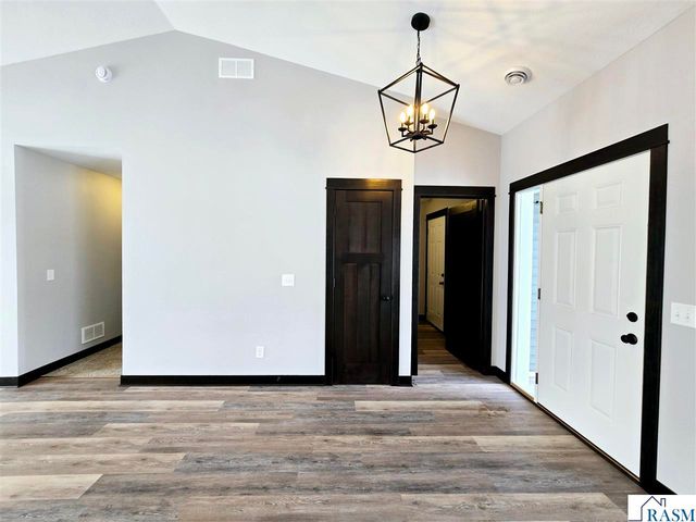 1132 Cullen Street, St. Peter, MN 56082