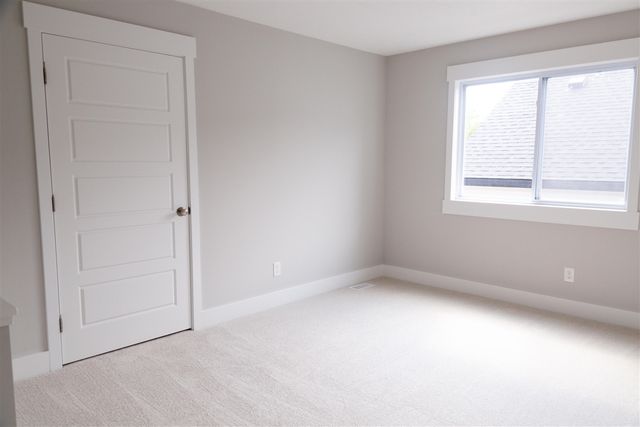 3332 Nature View Drive, Kentwood, MI 49512