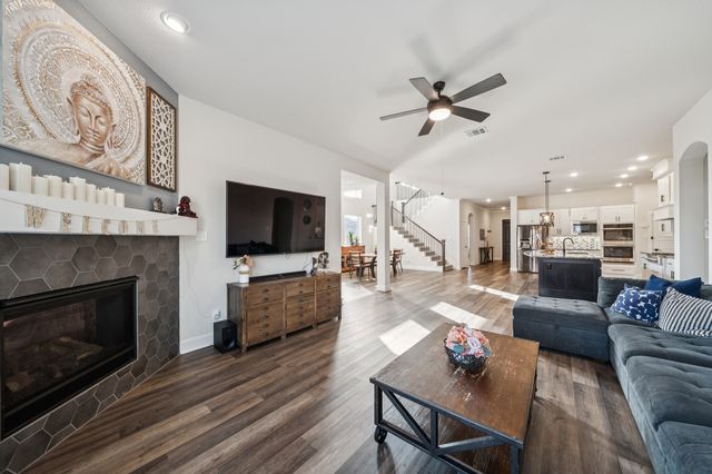 2505 Collier Street, Mansfield, TX 76063