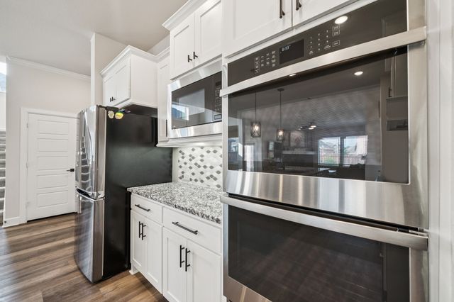 2505 Collier Street, Mansfield, TX 76063