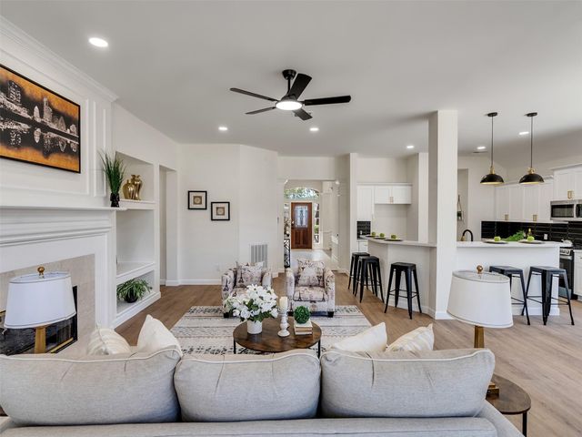 3319 Almond Creek Drive, Houston, TX 77059
