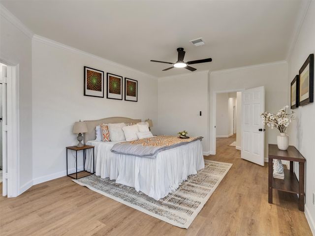 3319 Almond Creek Drive, Houston, TX 77059
