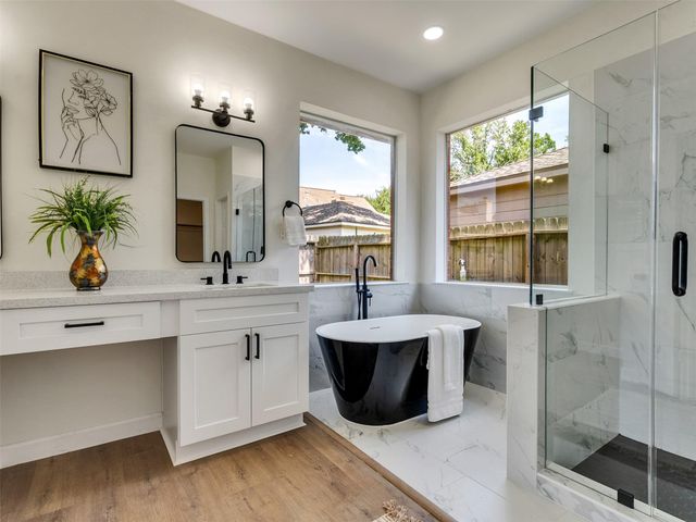 3319 Almond Creek Drive, Houston, TX 77059