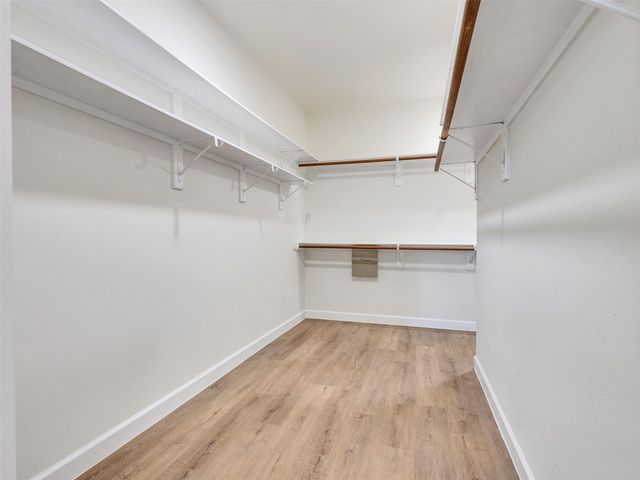 3319 Almond Creek Drive, Houston, TX 77059
