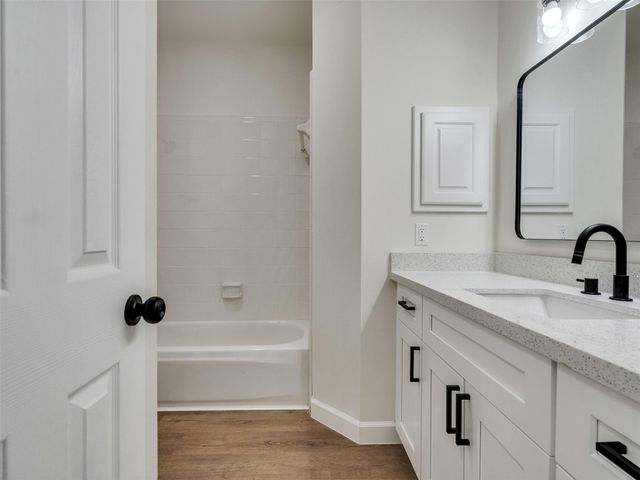 3319 Almond Creek Drive, Houston, TX 77059