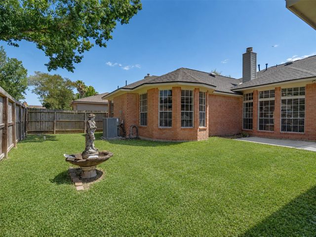 3319 Almond Creek Drive, Houston, TX 77059