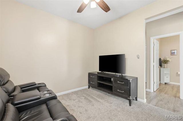 106 Kelcross Drive, Wentzville, MO 63385