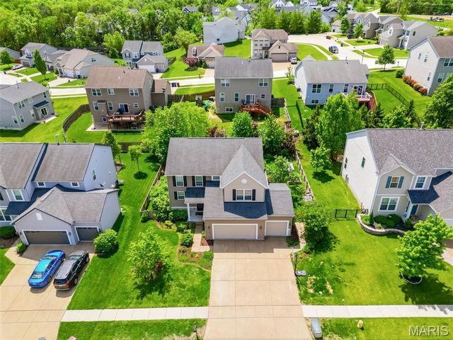 106 Kelcross Drive, Wentzville, MO 63385