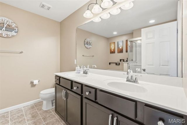 106 Kelcross Drive, Wentzville, MO 63385