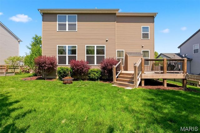 106 Kelcross Drive, Wentzville, MO 63385