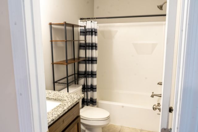 3 Browning Dr, Fayetteville, TN 37334
