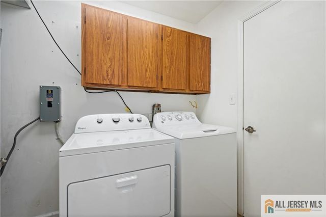 28 Daniel Webster Avenue C, Monroe, NJ 08831