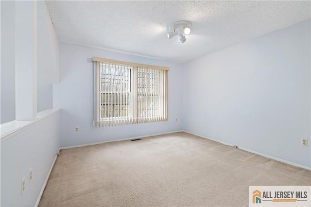 28 Daniel Webster Avenue C, Monroe, NJ 08831