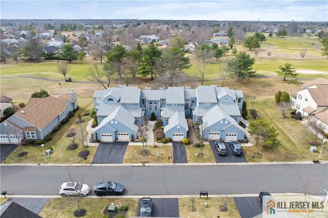 28 Daniel Webster Avenue C, Monroe, NJ 08831