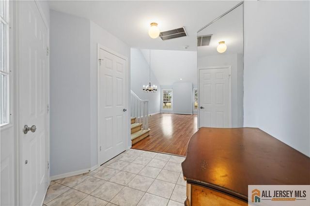 28 Daniel Webster Avenue C, Monroe, NJ 08831