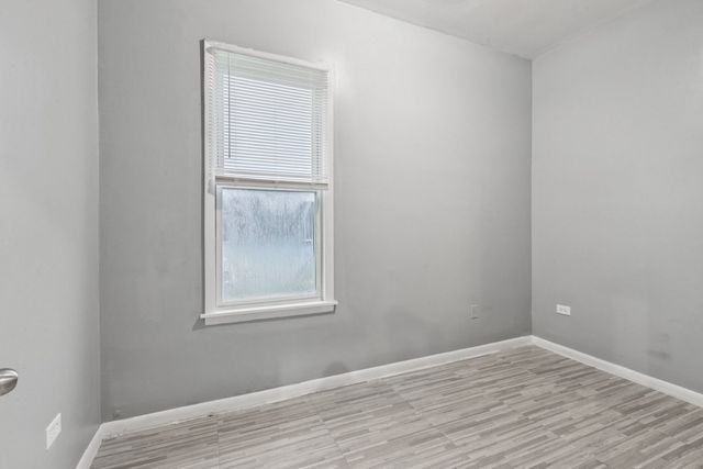 5756 S Princeton Avenue, Chicago, IL 60621