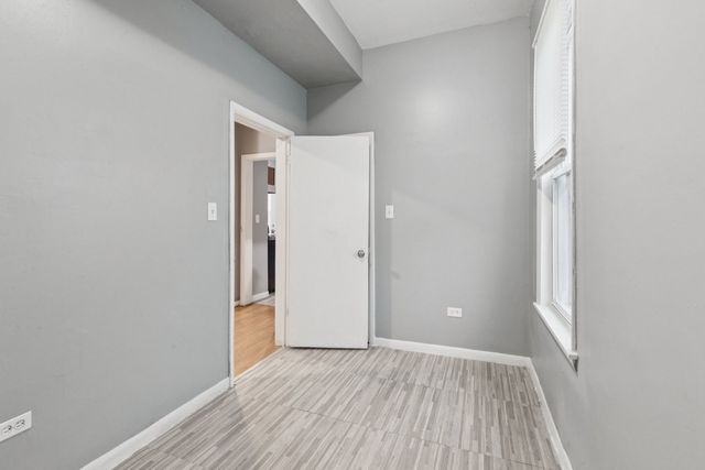 5756 S Princeton Avenue, Chicago, IL 60621