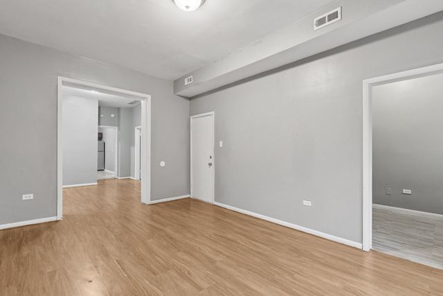 5756 S Princeton Avenue, Chicago, IL 60621