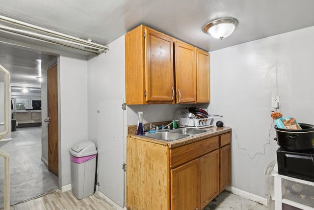 5756 S Princeton Avenue, Chicago, IL 60621