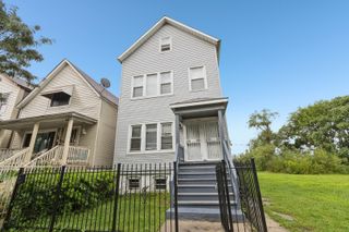 5756 S Princeton Avenue, Chicago, IL 60621