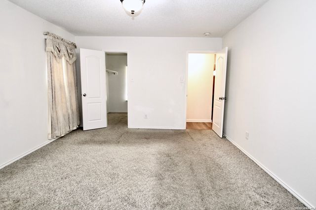 432 IRONGATE RDG, San Antonio, TX 78253