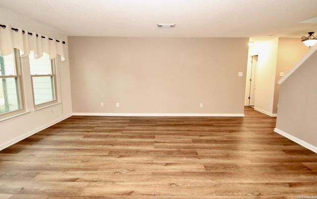 432 IRONGATE RDG, San Antonio, TX 78253