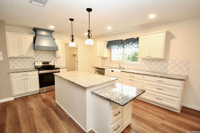 432 IRONGATE RDG, San Antonio, TX 78253