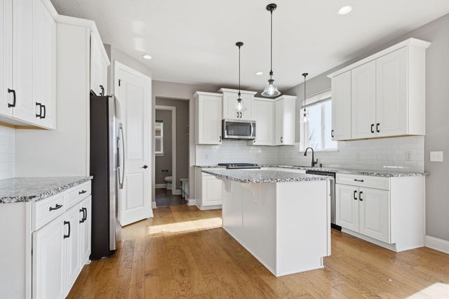 1409 Copper Hills Drive, Carver, MN 55315