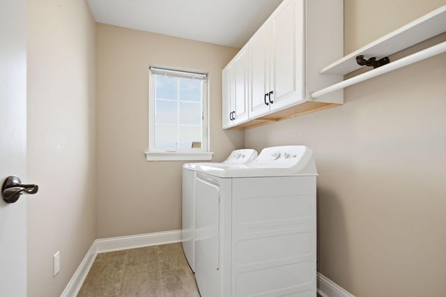 1409 Copper Hills Drive, Carver, MN 55315