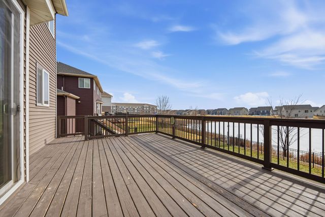 1409 Copper Hills Drive, Carver, MN 55315