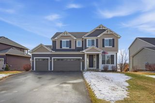 1409 Copper Hills Drive, Carver, MN 55315