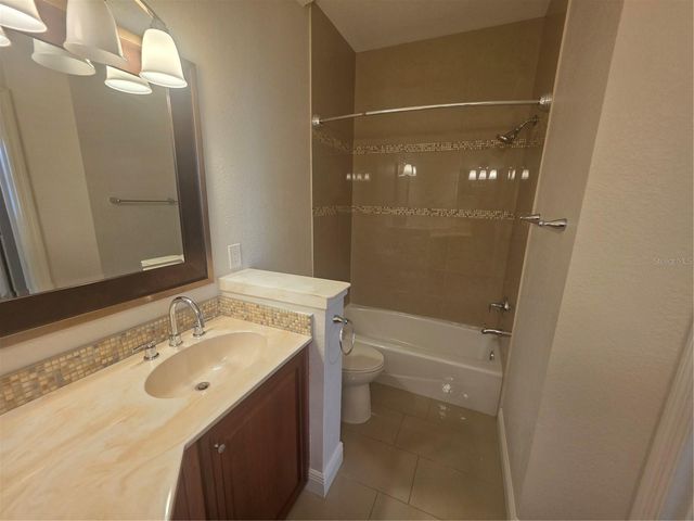 240 W END DRIVE 1323, Punta Gorda, FL 33950