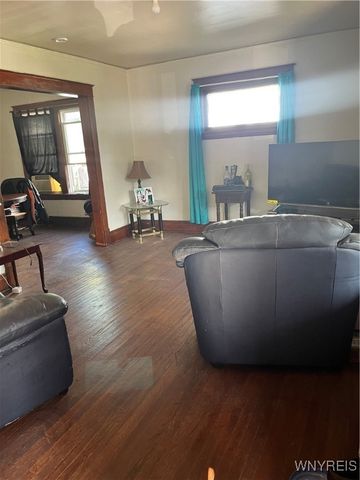 2228 Cleveland Avenue, Niagara Falls, NY 14305