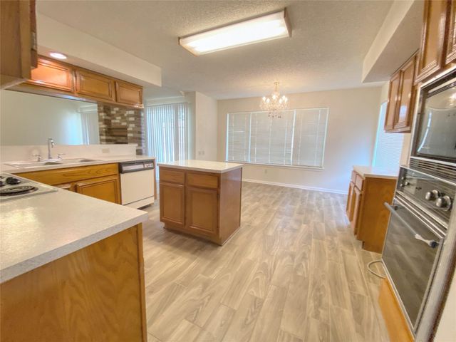 14818 Chetland Place Drive, Houston, TX 77095