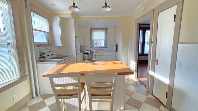 336 Burncoat Street, Worcester, MA 01060