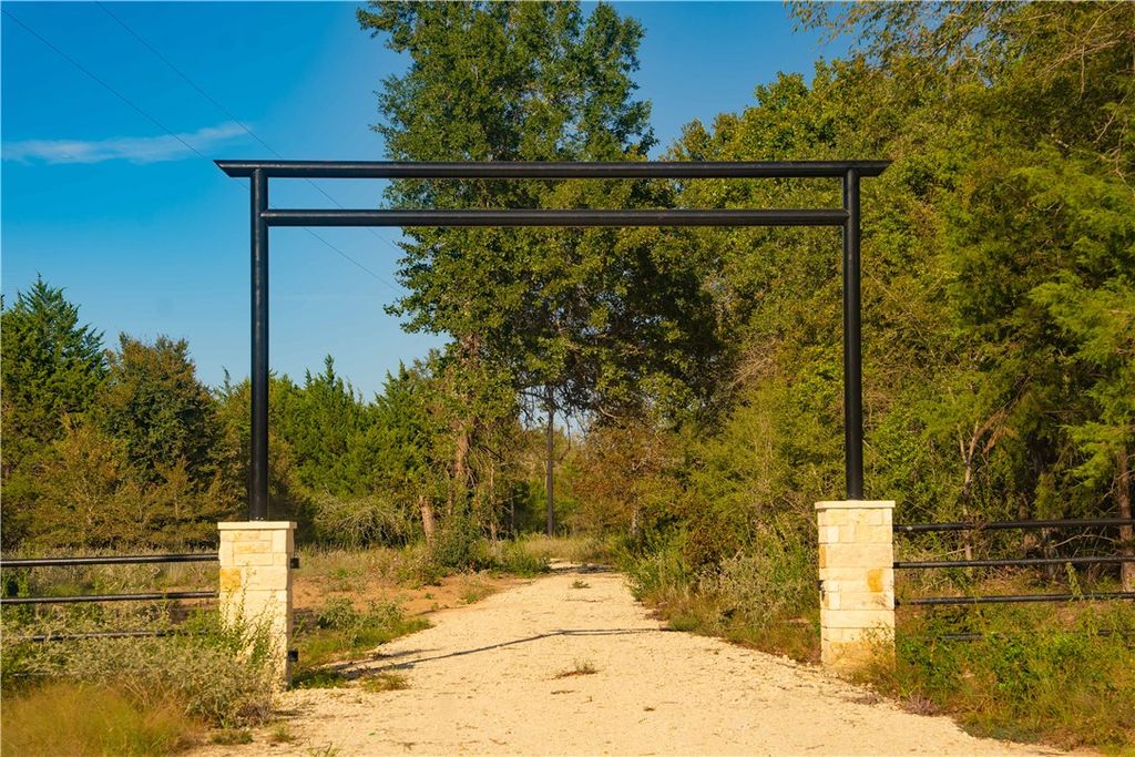 12416 Red Hill Rd, Lot 11 County Road, Hearne, TX 77859 — photo 3