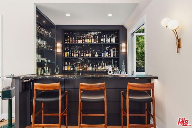 2600 Mandeville Canyon Road, Los Angeles, CA 90049